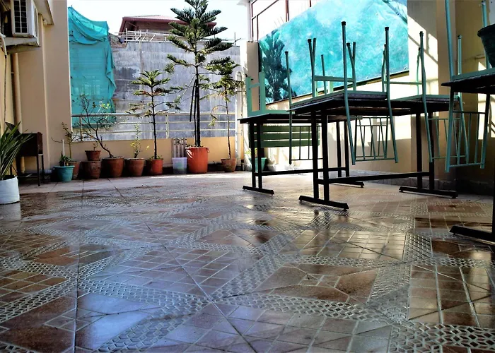 Hotel Simple & Sustainable- With Facilities A Guest Need
